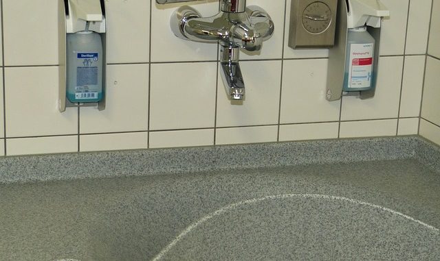 hospital-233547_640