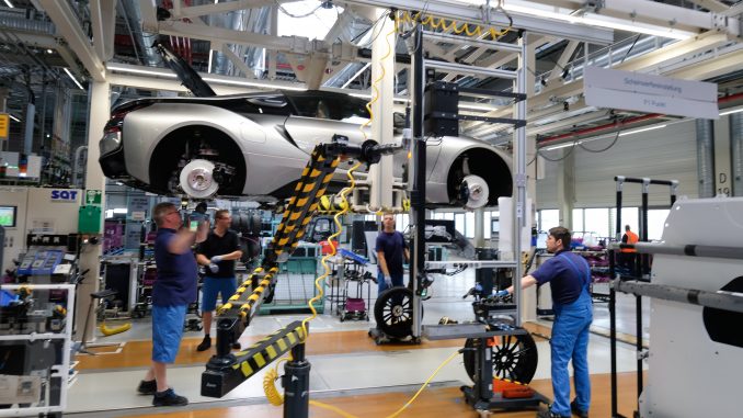Die Autoindustrie im Wandel: Jobperspektiven in der E-Mobilität