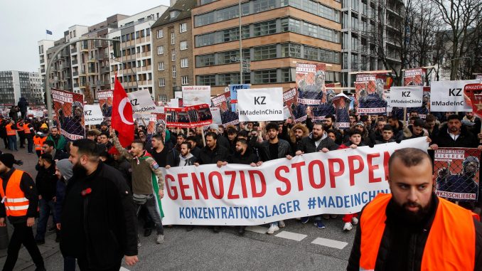 Demonstration gegen Unterdrückung der Uiguren