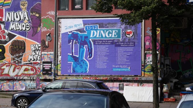 Rote Flora Auf dem Plakat wird zu Straftaten aufgerufen