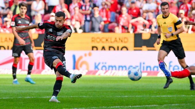 FSV Mainz 05 - 1. FC Union Berlin Laszlo Benes will seinem Debüttreffer für Union gegen St. Pauli ein weiteres Tor folgen lassen.
