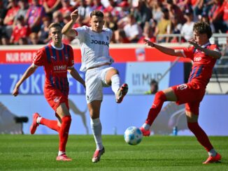 Steht vor seinem 100. Bundesliga-Spiel für den SC Freiburg: Maximilian Eggestein (M).