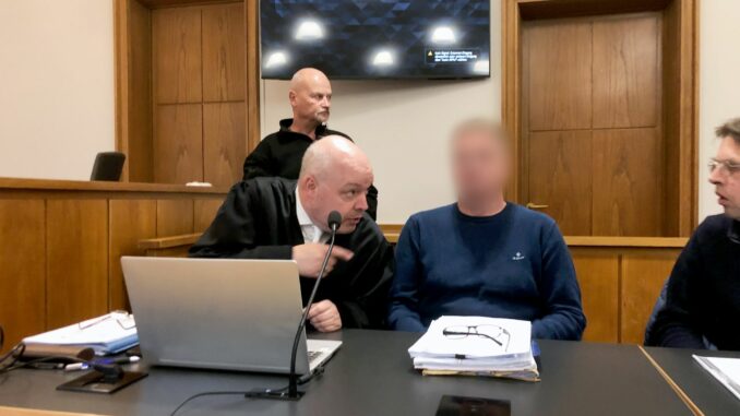Prozess gegen mutmaßliche Drogenhändler Die Staatsanwaltschaft wirft dem 50 Jahre alten Kutterkapitän und zwei mutmaßlichen Komplizen im Alter von 46 und 48 Jahren Drogenhandel und gemeinschaftliche Beihilfe zur Einfuhr vor.