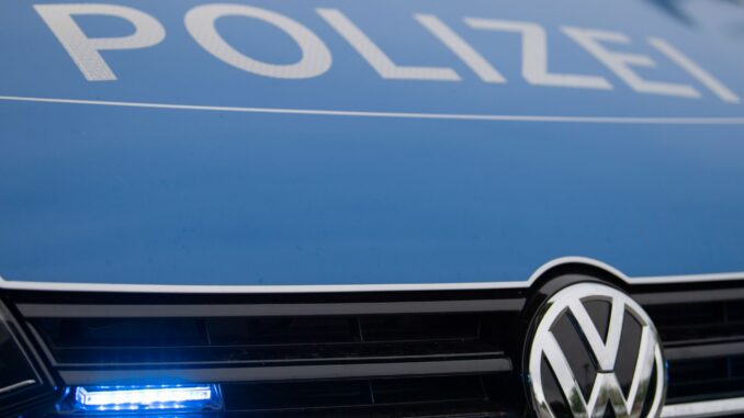 Polizei - Symbolbild Die Mordkommission ermittel in Rendsburg. (Symbolbild)