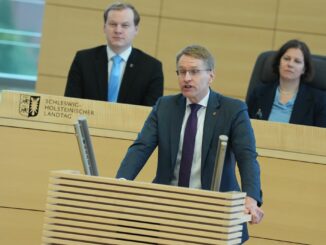 Ministerpräsident Daniel Günther hat im Landtag eine Regierungserklärung abgegeben.