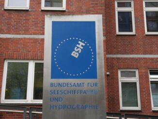 Das BSH rechnet am Abend mit erhöhten Wasserständen an der Ostseeküste. (Archivbild)