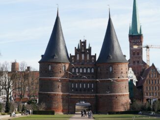 Die IHK zu Lübeck äußert Kritik an der Wirtschaftspolitik. (Archivbild)
