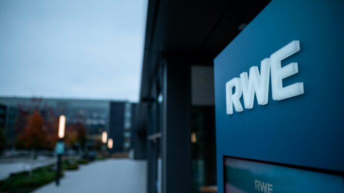 RWE Von dem neuen RWE-Gebäude in Ostfriesland soll auch ein künftiger Windpark vor der Insel Juist auch geplant werden. (Archivbild)