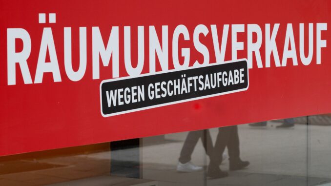 Geschäftsschließung Hamburg kommt auf 96 Firmenpleiten pro 10.000 Unternehmen. (Archivbild)