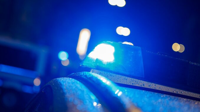Schlägerei in Wuppertal Kurz nach der Tat durchsuchte die Polizei die Umgebung nach den Tätern. (Symbolbild)