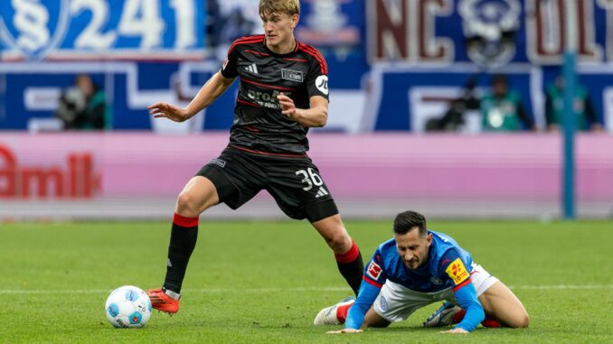 Holstein Kiel - 1. FC Union Berlin Im Hinspiel verlor Steven Skrzybski mit Holstein Kiel gegen Union