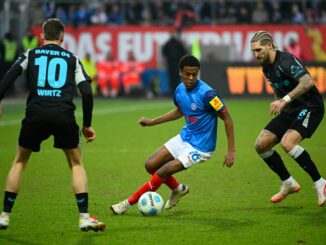 Kiels Andu Kelati (M) fällt für den Rest der Saison aus.