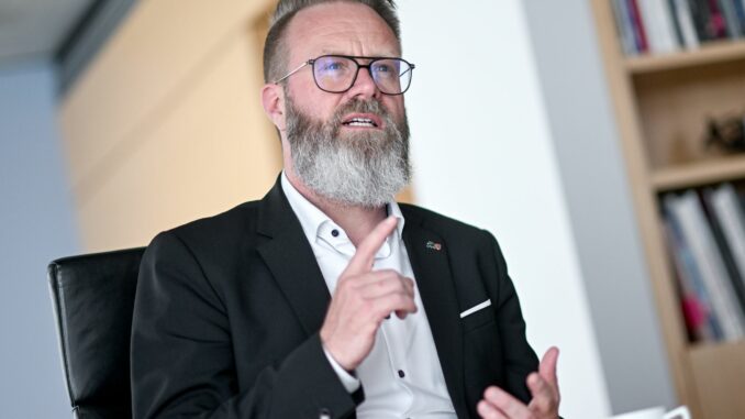 Claus Ruhe Madsen will nicht auf den Bund warten. (Archivbild)