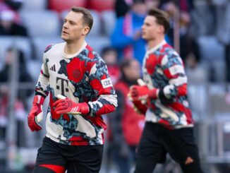 Manuel Neuer (l) fehlt dem FC Bayern weiter.