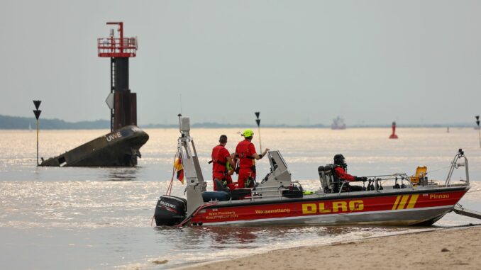 DLRG zieht Bilanz für 2024 Die Helfer der DLRG sorgen für Sicherheit auf dem Wasser, können aber nicht jeden Verunglückten retten. (Archivfoto)