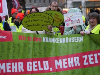Mit einem Warnstreik in Krankenhäusern will die Gewerkschaft Verdi ihre Forderung nach acht Prozent mehr Lohn durchsetzen.