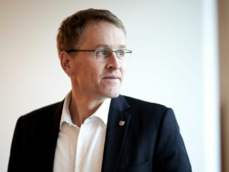 Günther will mit den Fraktionen wegen der Schuldenbremse über eine Anpassung des Landesverfassung sprechen.