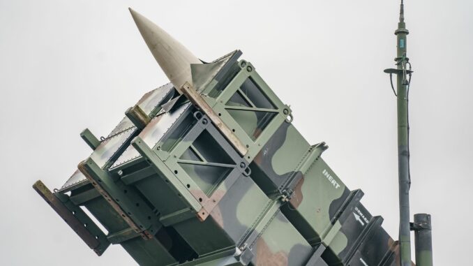 Militärhilfe «Wenn ganz Europa dem Beispiel Dänemark folgen würde und jährlich mehr als 0,5 Prozent des BIP mobilisiert, dann könnten wir die US-Hilfen sogar deutlich überkompensieren», ist das Kieler Institut für Weltwirtschaft überzeugt. (Symbolbild)