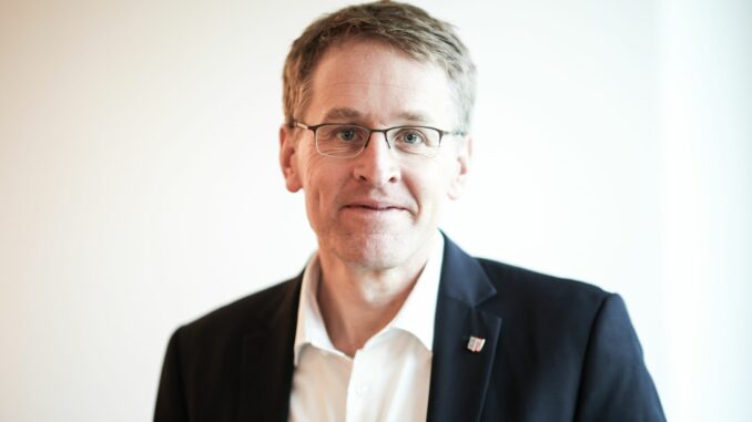 Ministerpräsident Daniel Günther Ministerpräsident Günther fordert Union und SPD auf, kostspielige Wahlversprechen zu überdenken. (Archivbild)