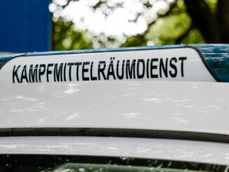 Der Kampfmittelräumdienst wurde wegen einer Munitionskiste auf einen Recyclinghof nach Tornesch gerufen (Symbolbild).