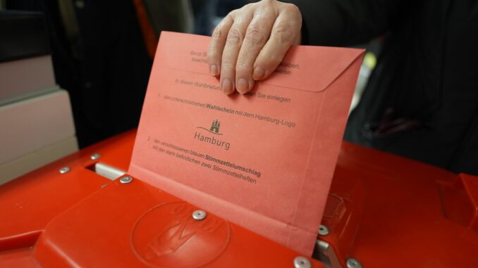 Eröffnung der zentralen Briefwahlstelle Die Hamburgische Bürgerschaft wird alle fünf Jahre gewählt. (Archivbild)
