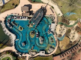 Der Heide-Park in Soltau: Norddeutschlands größter Freizeitpark kehrt aus der fünfmonatigen Winterpause zurück. (Archivbild)