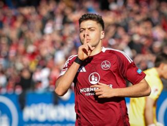 Ob Nürnberg-Stürmer Stefanos Tzimas fit wird für das HSV-Spiel ist offen.