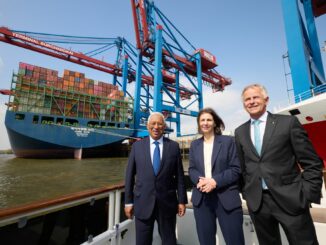 EU-Ratspräsident Antonio Costa (links) will die Wettbewerbsfähigkeit der europäischen Industrie stärken.