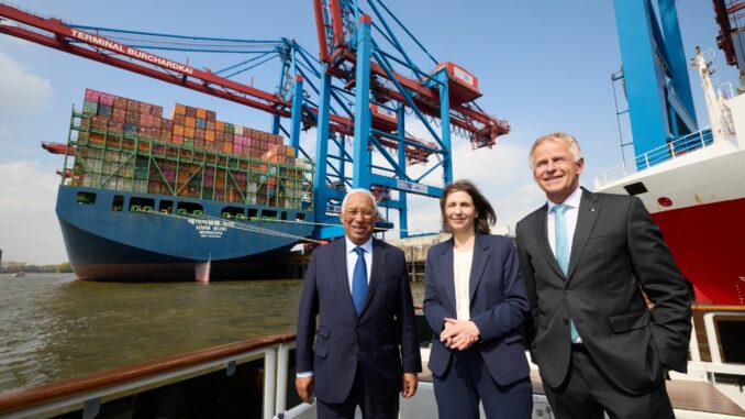 Präsident des Europäischen Rates besucht Hamburg EU-Ratspräsident Antonio Costa (links) will die Wettbewerbsfähigkeit der europäischen Industrie stärken.