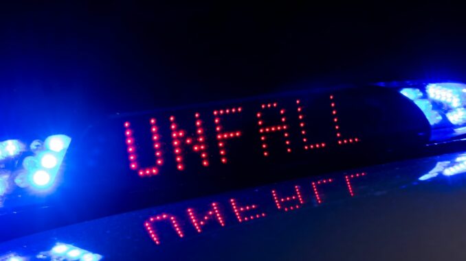 Unfall Der Mann starb noch am Unfallort. (Symbolbild)