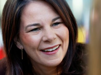 Verabschiedet sich auf Bornholm von mehreren ihrer europäischen Amtskollegen: Die geschäftsführende Außenministerin Annalena Baerbock. (Archivbild)