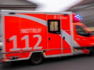 Ein acht Jahre alter Junge ist bei einem Unfall in Lübeck schwer verletzt worden. (Symbolbild)