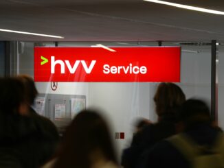 Infolge der Preiserhöhung beim Deutschlandticket hat der HVV Abonnenten verloren. (Archivfoto)
