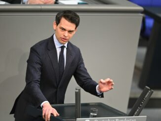 Der Hamburger CDU-Abgeordnete Christoph Ploß soll für die Bundesregierung Belange der maritimen Wirtschaft und des Tourismus koordinieren. (Archivbild)