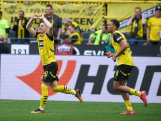 Dortmunds Marcel Sabitzer jubelt über seinen ersten Saisontreffer.