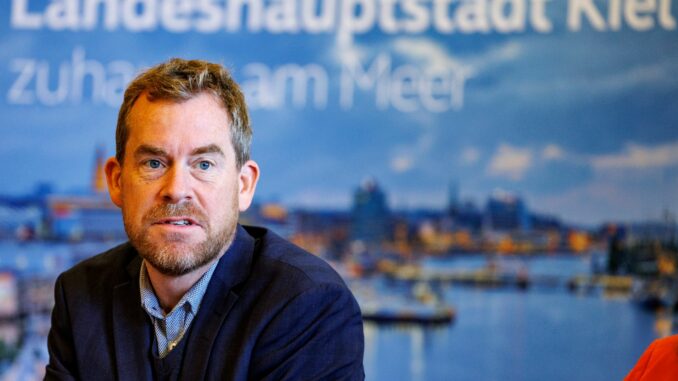 Kiels Oberbürgermeister Ulf Kämpfer Es ist laut Ulf Kämpfer keine leichte Entscheidung. (Archivbild)