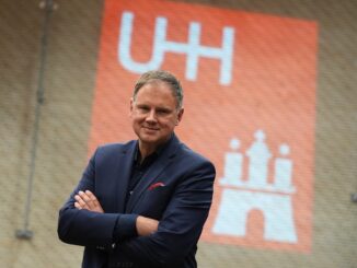 Hamburgs-Uni-Präsident Heekeren freut sich über die Bestätigung der fünf Exzellenzcluster für seine Hochschule.
