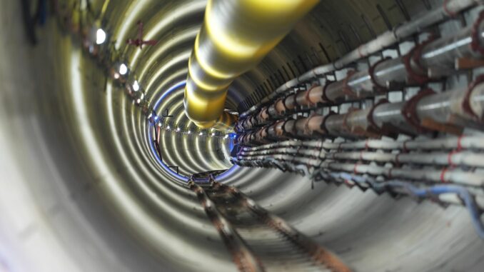 Baustelle Suedlink-Elbquerung ElbX Der Abschnitt unter der Elbe der Stromleitung Suedlink soll 2027 fertiggestellt sein.