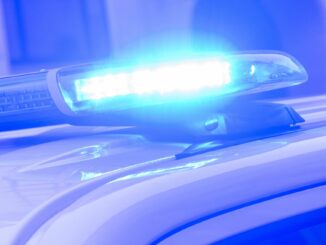 Die Hamburger Polizei sucht nach einem Tötungsdelikt in Hamburg-Moorfleet weiter nach Zeugen. (Symbolbild)