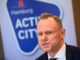 Für Andy Grote ist die Active City Arena auch ein sportliches «Labor».