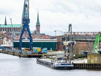 Rund eine Milliarde Euro ist für die Modernisierung der Häfen in Schleswig-Holstein laut Ministerium nötig. (Archivbild)