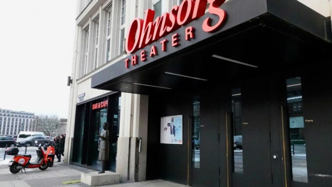 Hamburg - Ohnsorg-Theater Das Ohnsorg-Theater bringt Siegfried Lenz' Roman «Deutschstunde» auf die Bühne. (Archivfoto)