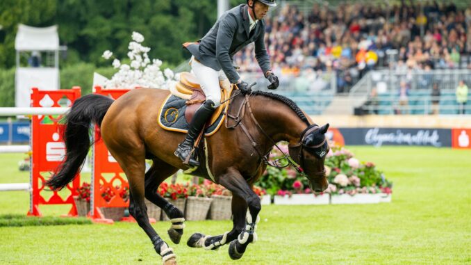 Harrie Smolders Auch in Hamburg erfolgreich: der niederländische Springreiter Harrie Smolders.