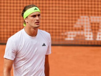 Alexander Zverev steht in Hamburg im Achtelfinale.