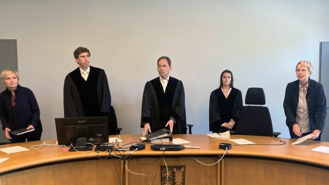 Prozess wegen Störung des öffentlichen Friedens In dem Verfahren geht es um die Unterbringung des Angeklagten in einer psychiatrischen Klinik.