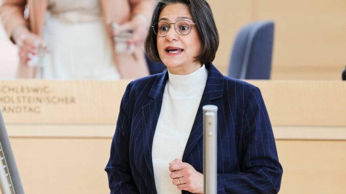 Landtagssitzung in Kiel Oppositionsführerin Serpil Midyatli (SPD) stellt der Koalition ein schlechtes Zwischenzeugnis aus. (Archivbild)
