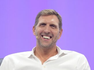 Mit David Hasselhoff gegen Stress - das hatte der frühere NBA-Basketballstar Dirk Nowitzki als Geheimrezept.