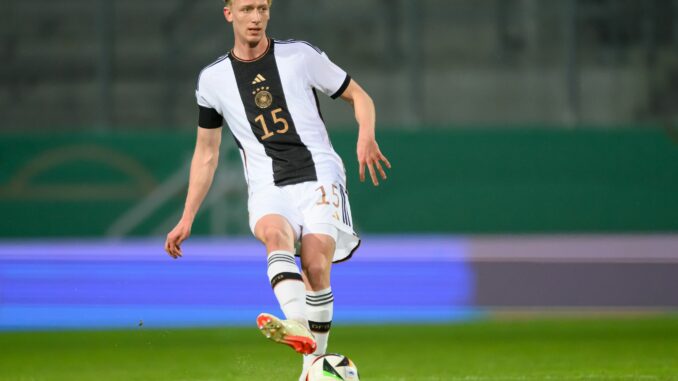 Deutschland - Kosovo Hat mehr als ein Jahr lang nicht mehr gespielt: Bochums Neuzugang Colin Kleine-Bekel, hier im Trikot der U21-Nationalmannschaft.