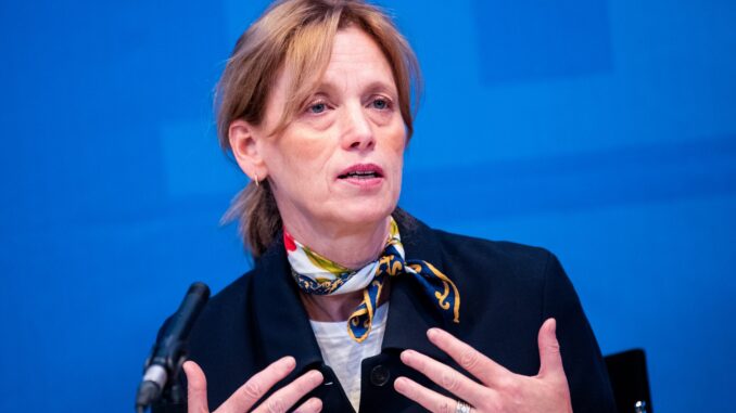 Abschluss Jugend- und Familienministerkonferenz Angesichts aktueller Gewalttaten unter Kindern spricht sich Familienministerin Prien für mehr Prävention in der Kinder- und Jugendhilfe aus.