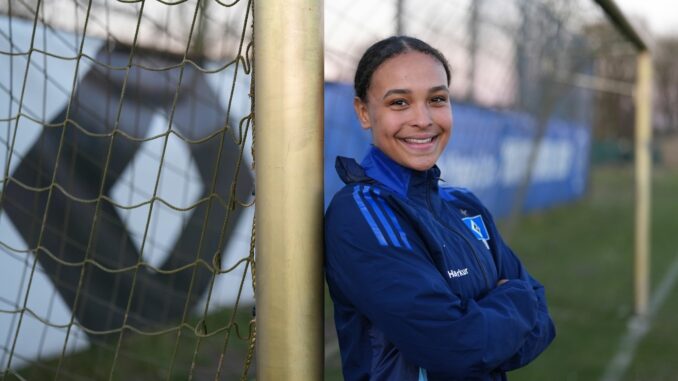 Lisa Baum U20-Nationalspielerin Lisa Baum wechselt vom Hamburger SV zu RB Leipzig.